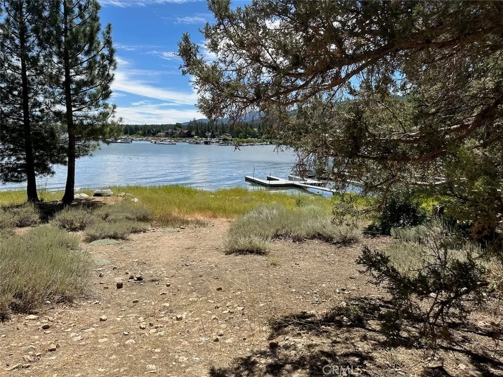 Unit for sale at 403 Gibralter lane, Big Bear Lake, CA 92315