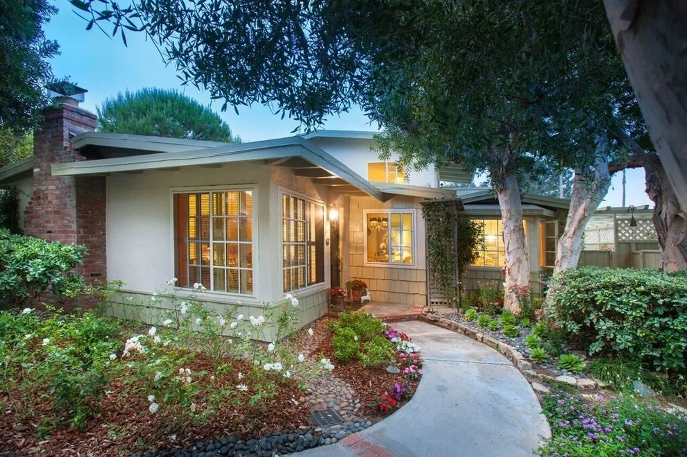 Unit for sale at 345 El Amigo, Del Mar, CA 92014