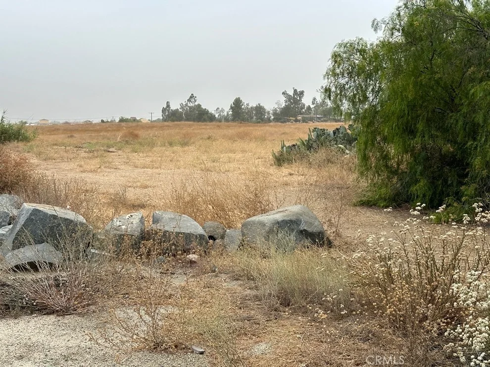 Unit for sale at 24500 Catt Road, Wildomar, CA 92595