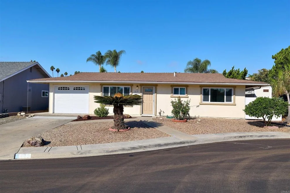 Unit for sale at 910 La Fiesta Lane, San Marcos, CA 92078