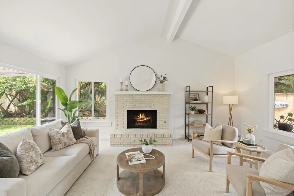 Unit for sale at 489 La Costa Ave, Encinitas, CA 92024