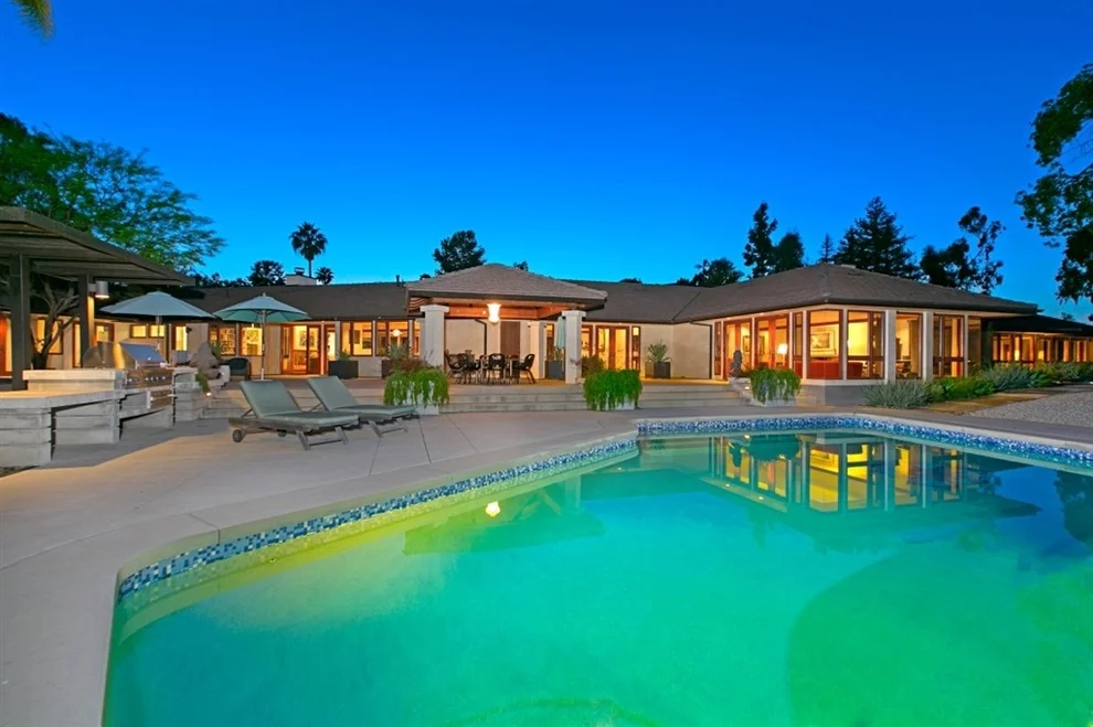 Unit for sale at 16611 Zumaque, Rancho Santa Fe, CA 92067