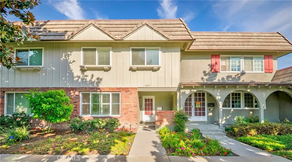Unit for sale at 4657 Larwin, Cypress, CA 90630