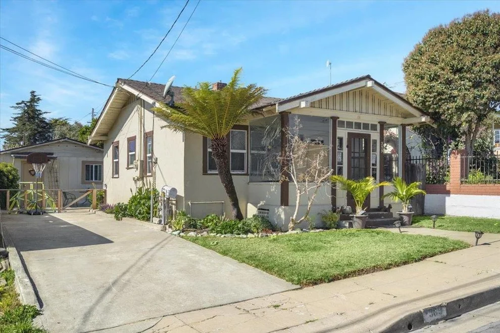 Unit for sale at 309 Jefferson Street, Watsonville, CA 95076