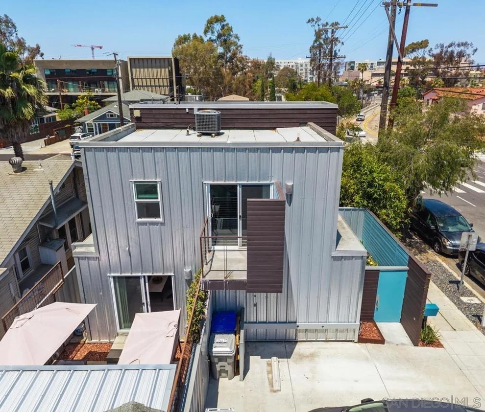 Unit for sale at 1007 Robinson Ave, San Diego, CA 92103