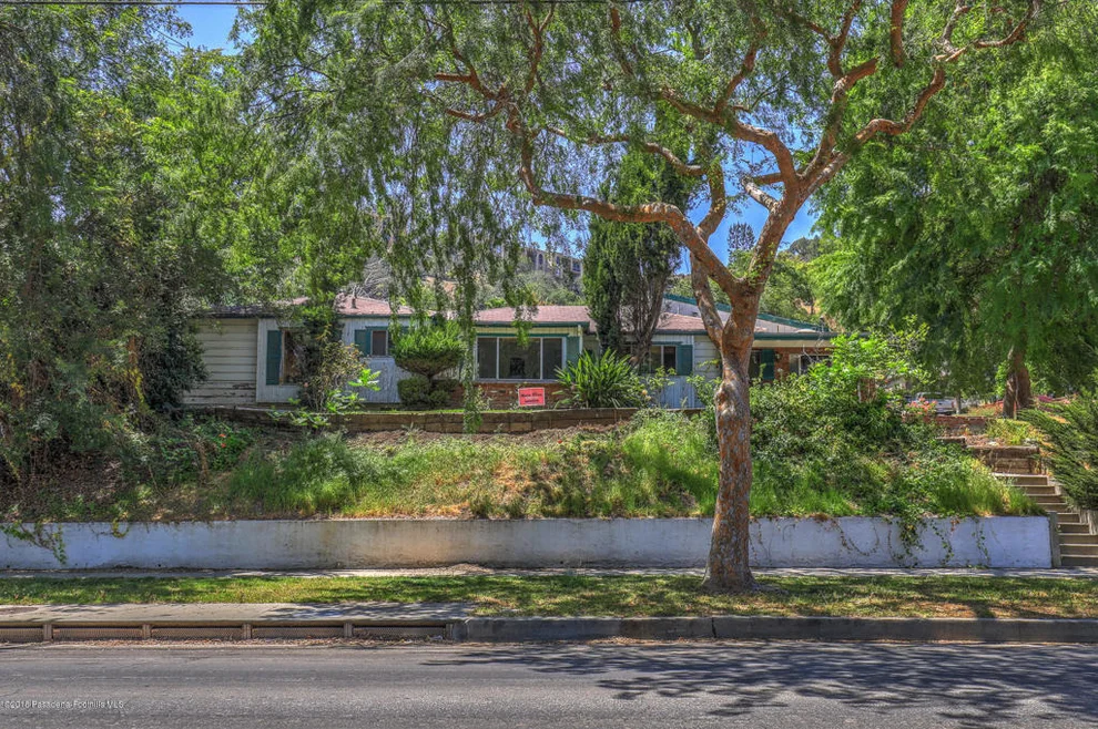 Unit for sale at 4055 Collis Avenue, Los Angeles, CA 90032