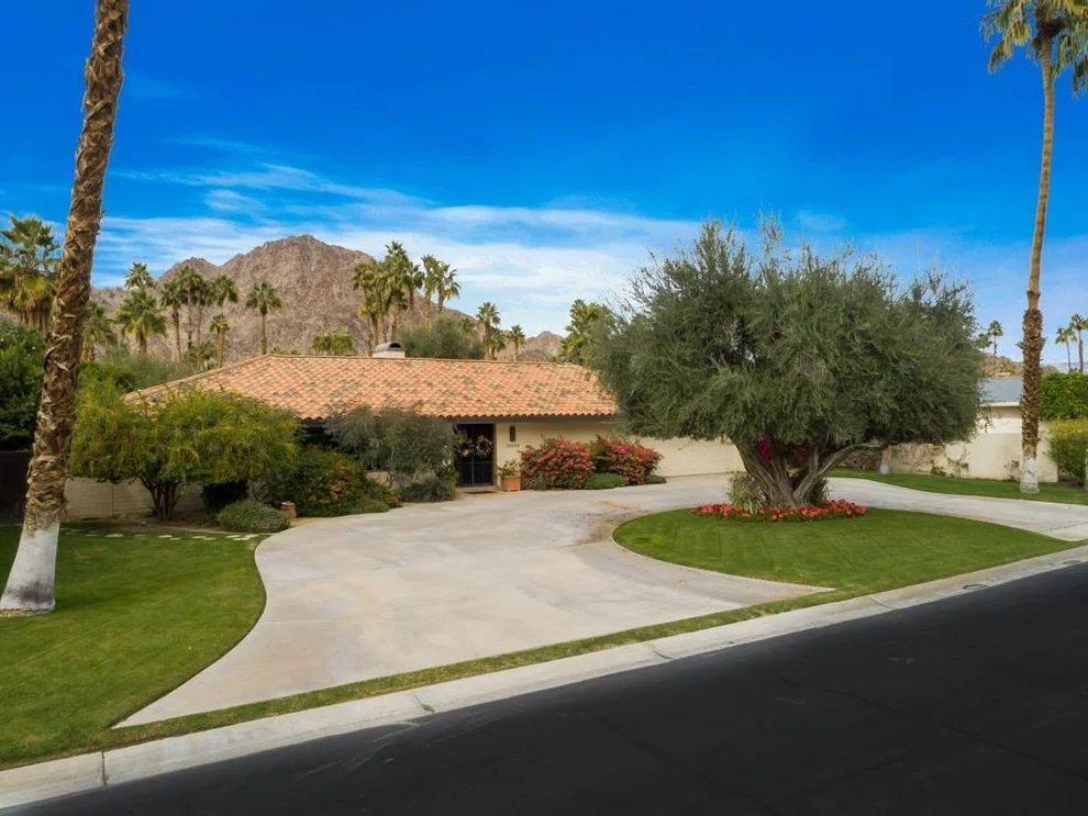 Unit for sale at 49245 Avenida Fernando, La Quinta, CA 92253