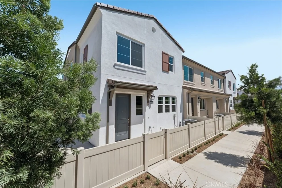 Unit for sale at 9198 Waverly Lane, Riverside, CA 92503