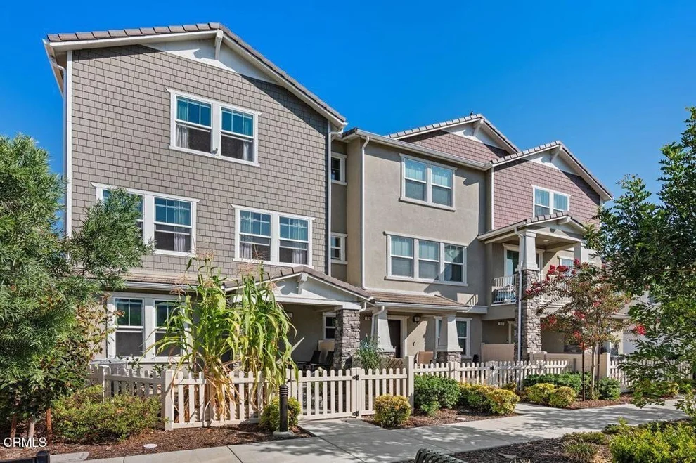 Unit for sale at 525 Coconut Lane, Fillmore, CA 93015