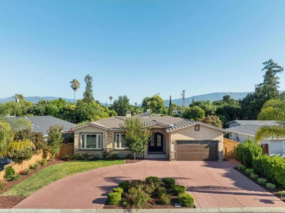 Unit for sale at 18548 Paseo Tierra, Saratoga, CA 95070