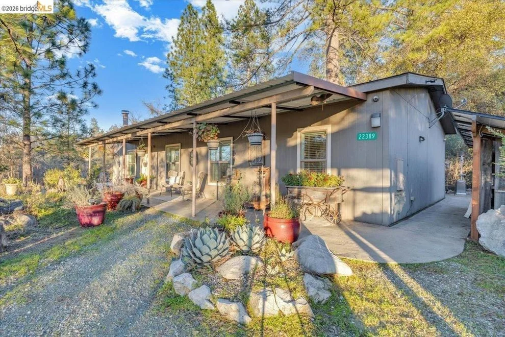 Unit for sale at 22389 Parrotts Ferry Rd, Sonora, CA 95370