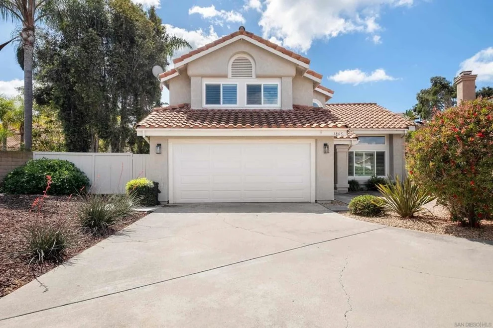 Unit for sale at 1865 Ithaca Dr, Vista, CA 92081