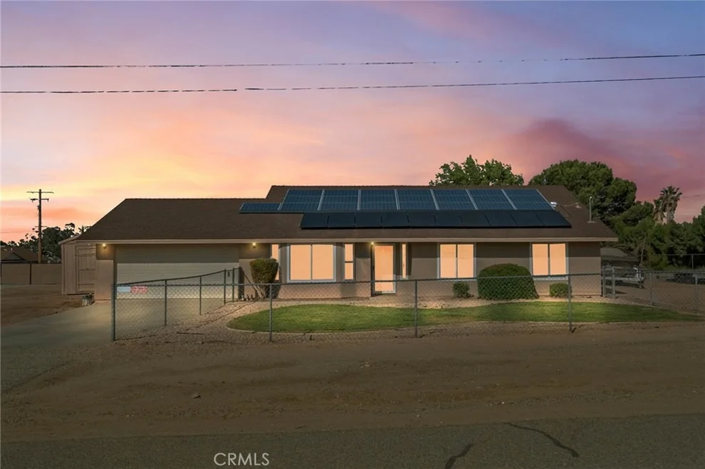 Unit for sale at 14837 Melbourne, Hesperia, CA 92345