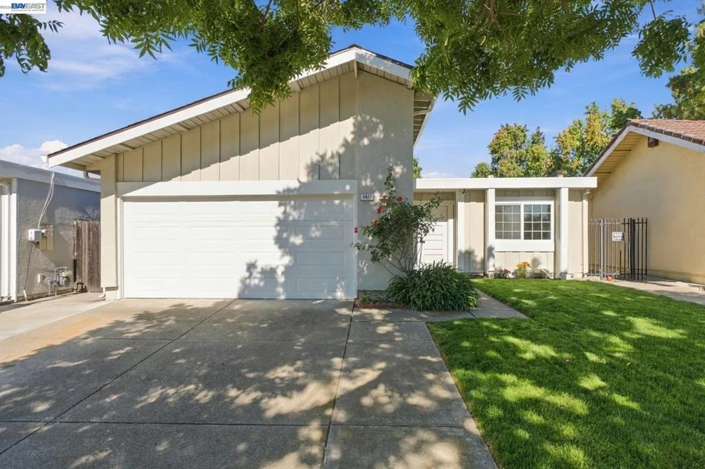 Unit for sale at 3817 Dryden Rd, Fremont, CA 94555