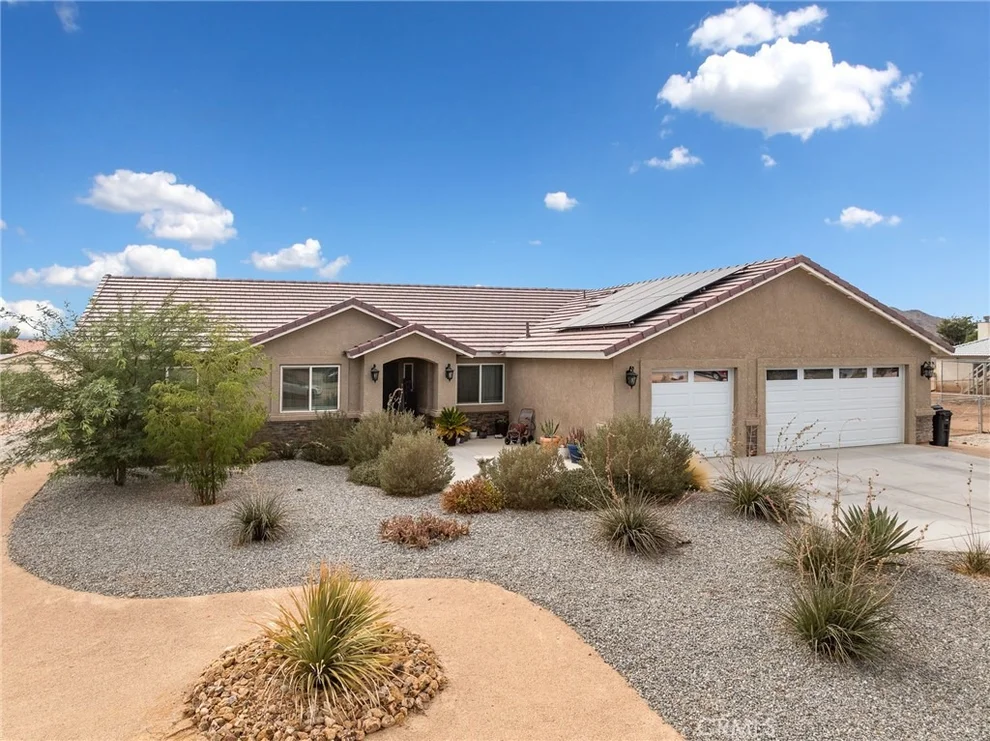 Unit for sale at 15620 Erie Road, Apple Valley, CA 92307