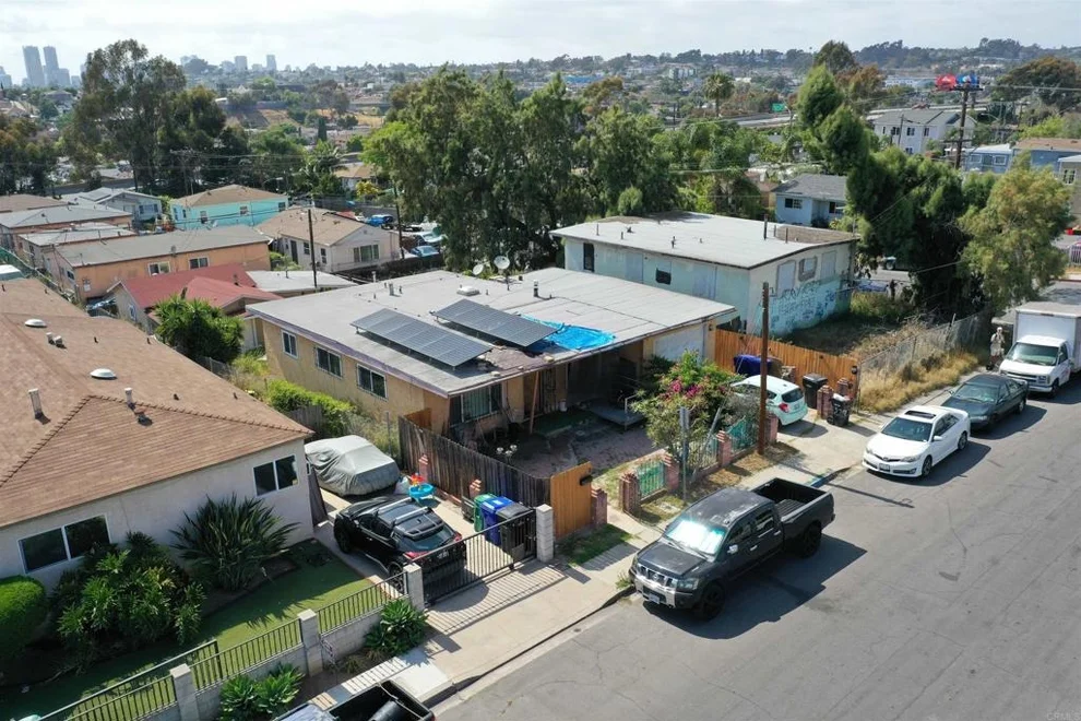 Unit for sale at 206 212 S 35th, San Diego, CA 92113