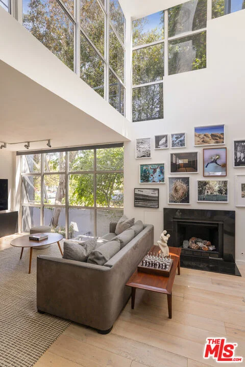 Unit for sale at 2433 28th Street, Santa Monica, CA 90405