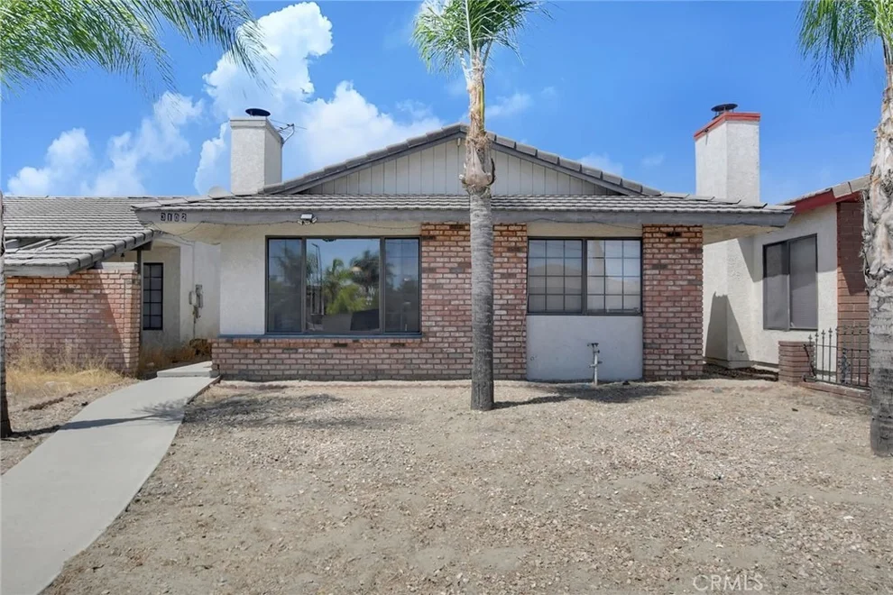 Unit for sale at 3102 W Devonshire Avenue, Hemet, CA 92545