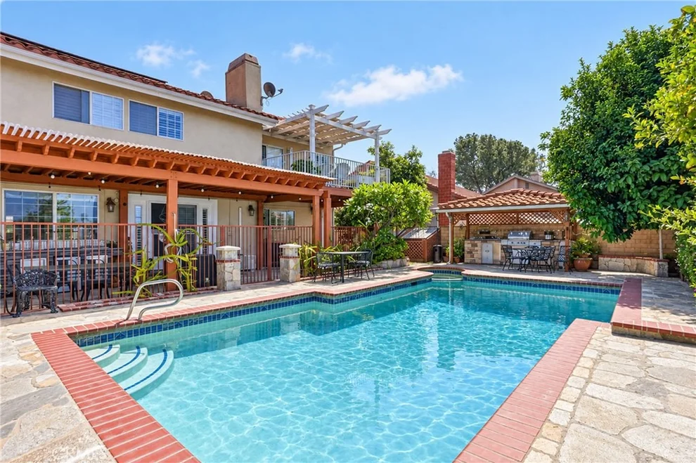 Unit for sale at 2641 Evelyn, West Covina, CA 91792