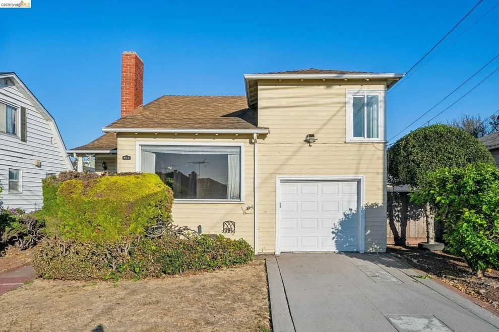 Unit for sale at 974 33Rd St, Richmond, CA 94804