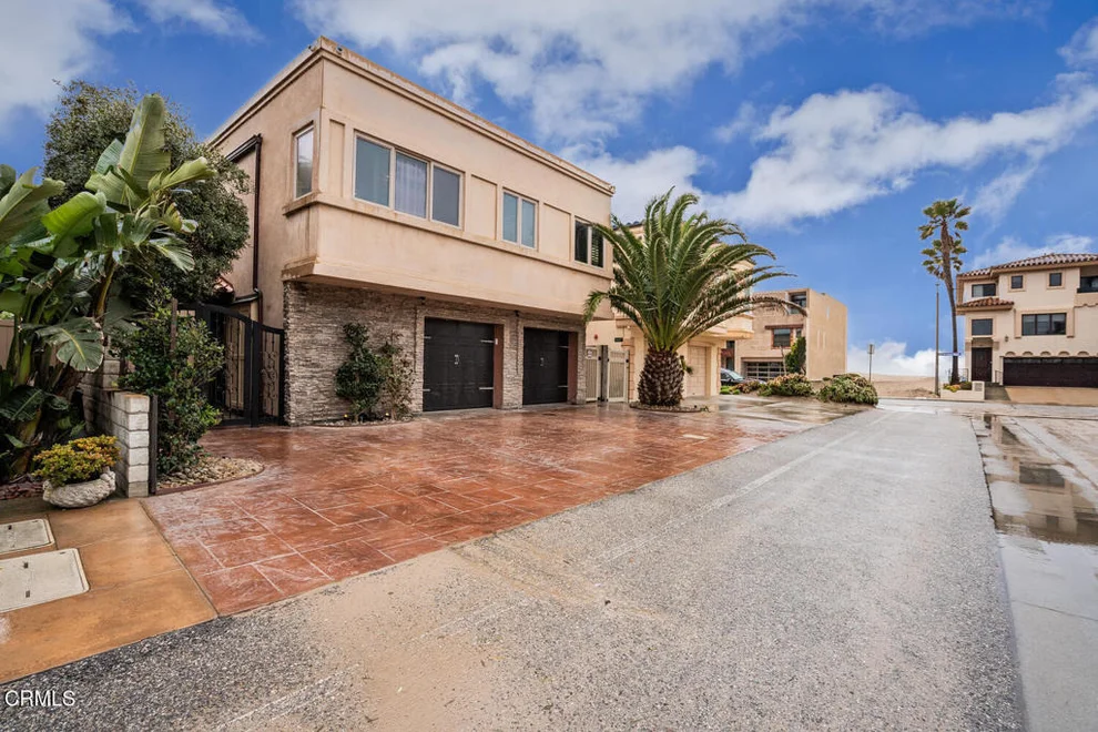 Unit for sale at 5344 Seabreeze Way, Oxnard, CA 93035