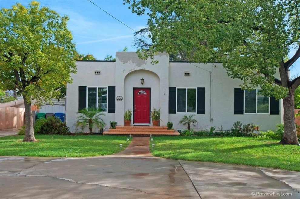 Unit for sale at 523 Pepper Dr., El Cajon, CA 92021