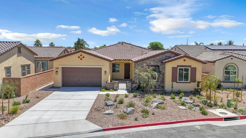 Unit for sale at 51908 Marquessa Lane, La Quinta, CA 92253
