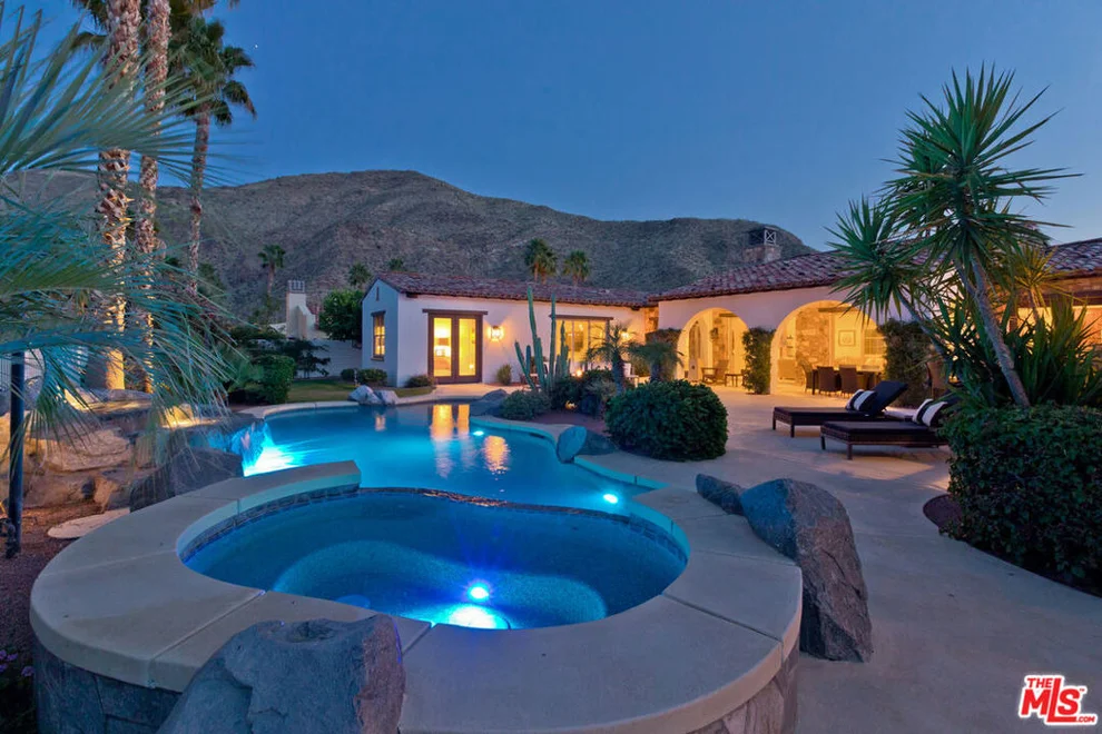 Unit for sale at 1062 Bella Vista Vista, Palm Springs, CA 92264