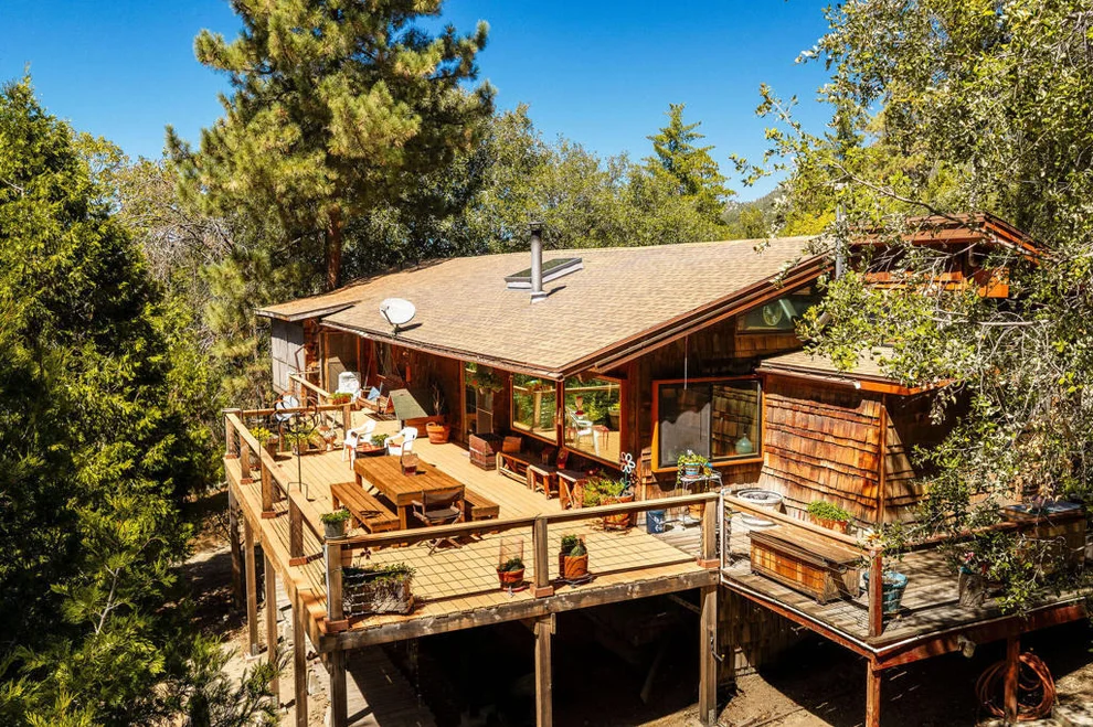Unit for sale at 22901 Eagles Nest Drive, Idyllwild, CA 92549