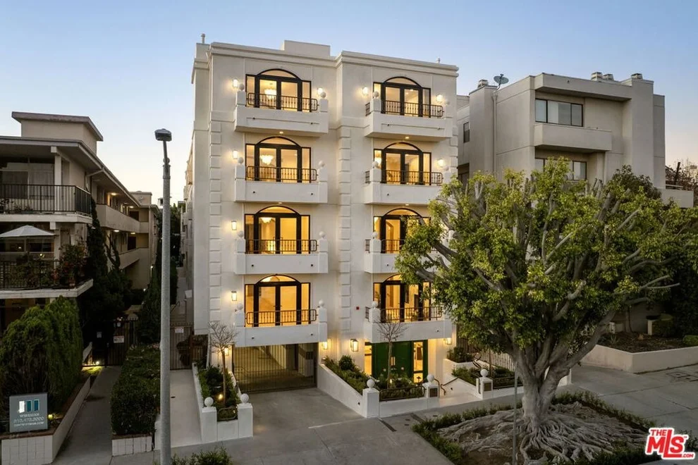 Unit for sale at 11923 Gorham Avenue, Los Angeles, CA 90049