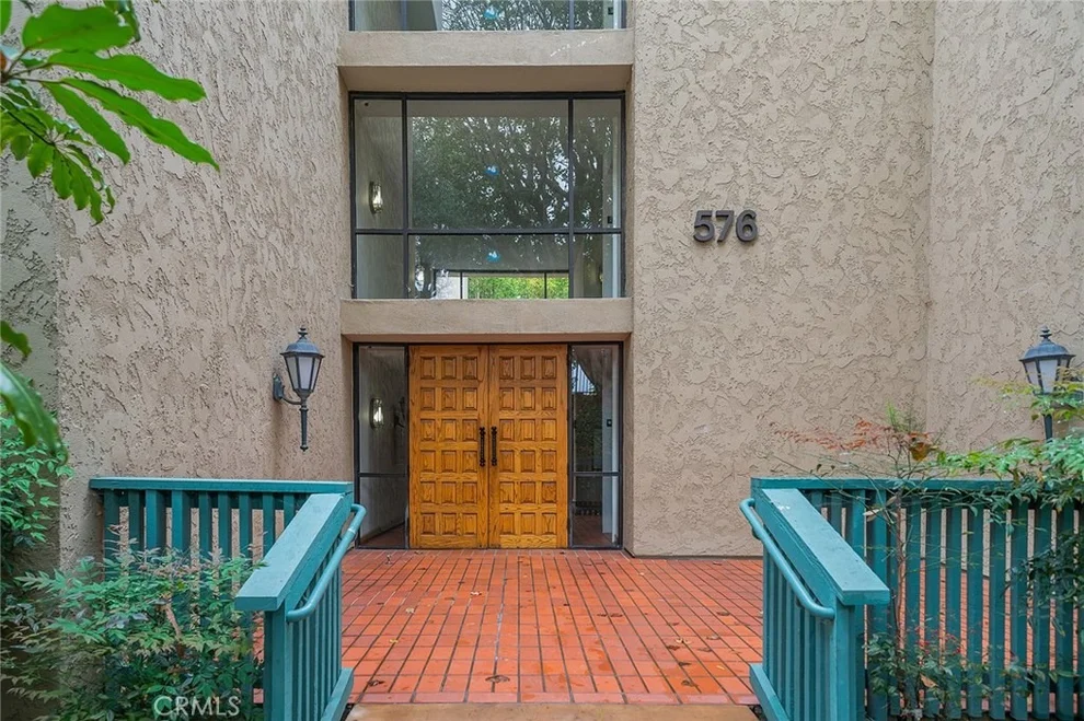 Unit for sale at 576 N Bellflower Boulevard, Long Beach, CA 90814