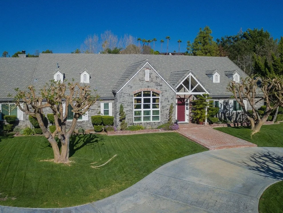 Unit for sale at 17702 Old Winery Way, Poway, CA 92064