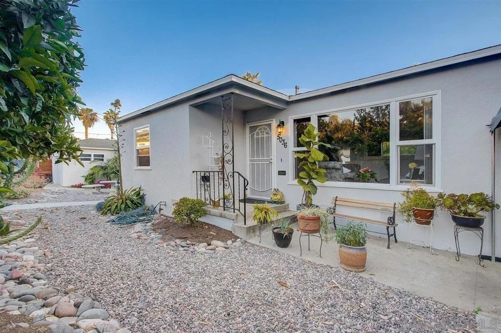 Unit for sale at 5036 38 Savannah St, San Diego, CA 92110
