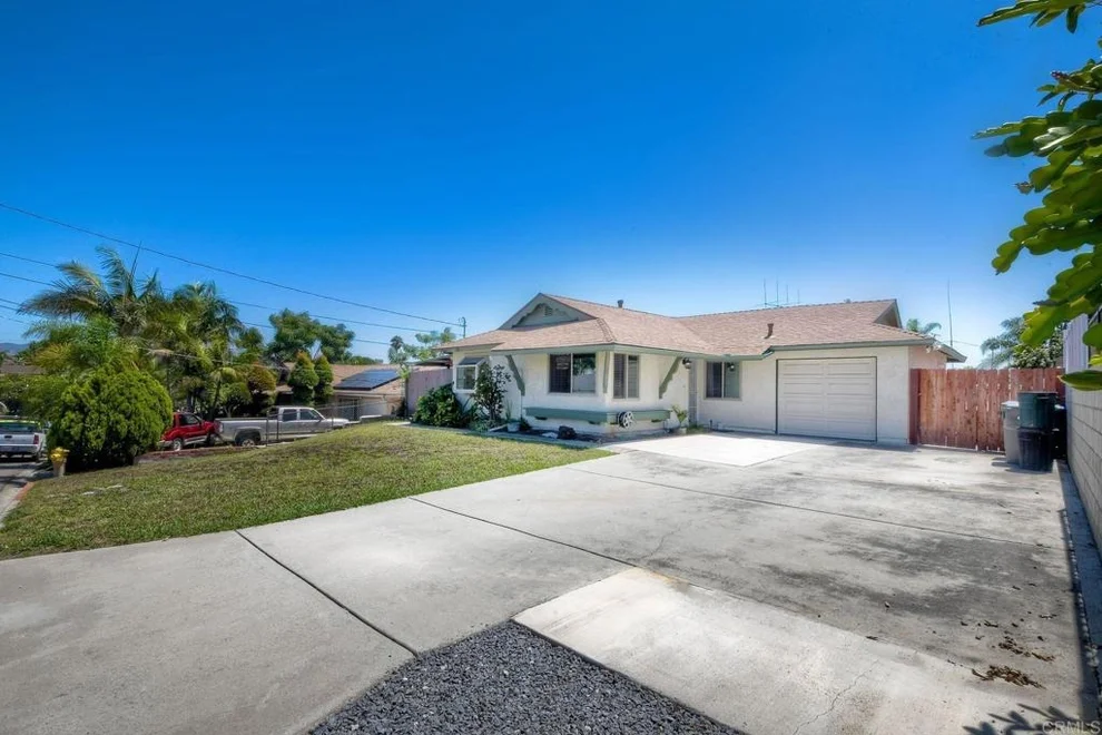 Unit for sale at 520 Starling Drive, Vista, CA 92083
