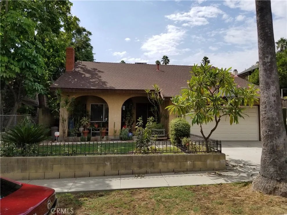 Unit for sale at 49 S Craig Avenue, Pasadena, CA 91107