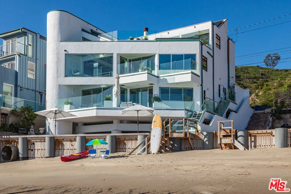 Unit for sale at 21016 Pacific Coast Highway, Malibu, CA 90265