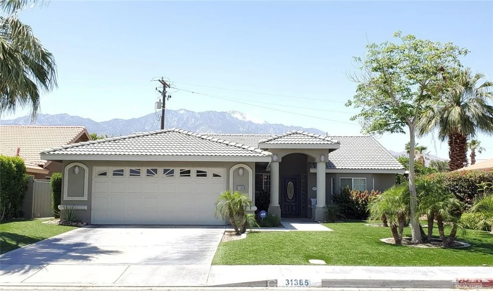 Unit for sale at 31385 Avenida El Mundo, Cathedral City, CA 92234