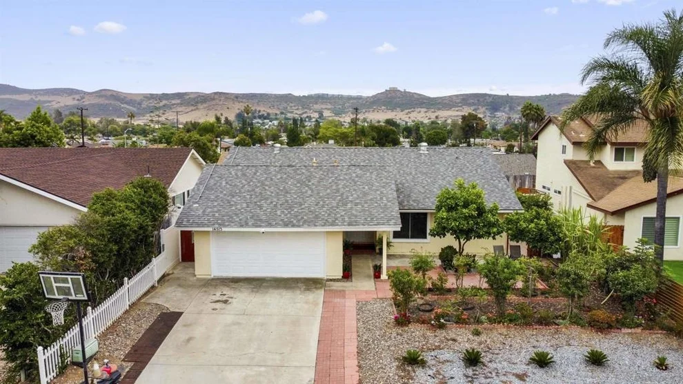 Unit for sale at 14513 Mirando, Poway, CA 92064