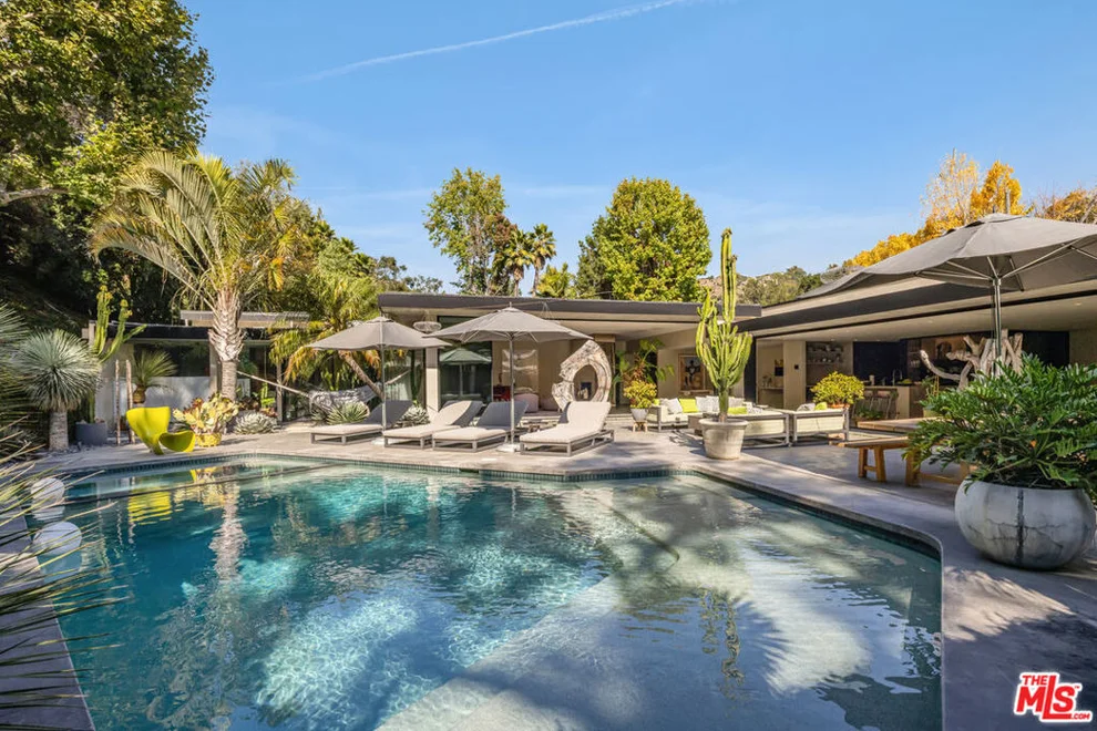 Unit for sale at 1087 Moraga Drive, Los Angeles, CA 90049