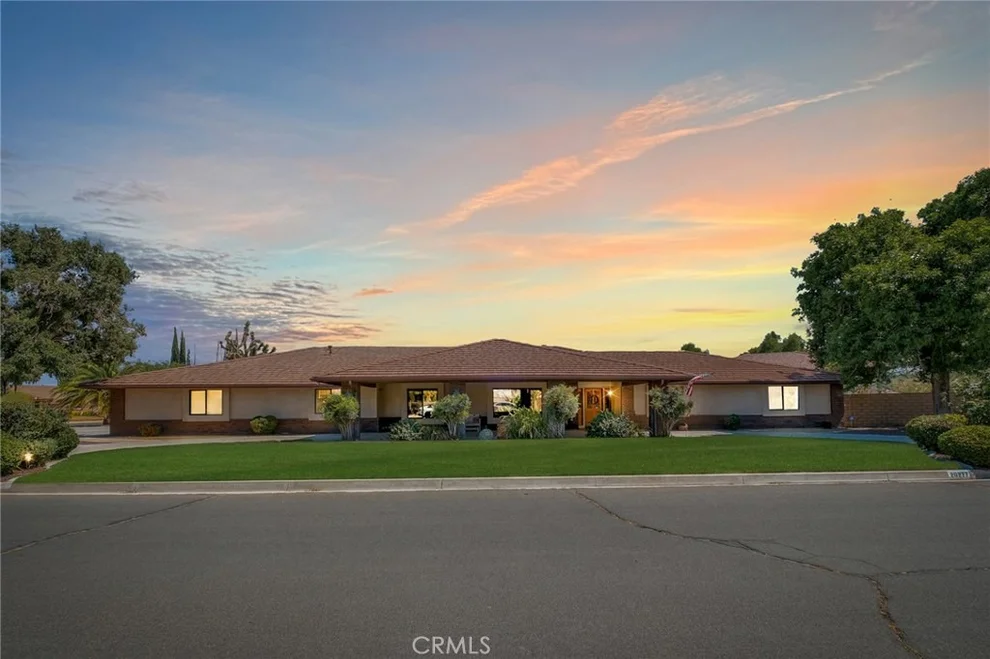 Unit for sale at 20277 Waco, Apple Valley, CA 92308
