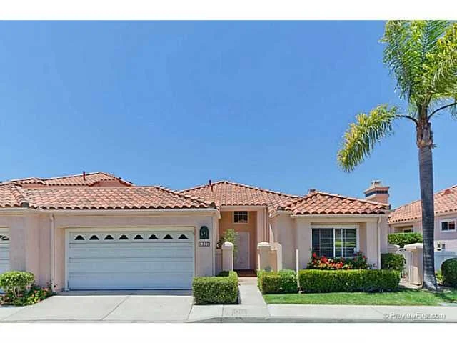 Unit for sale at 1327 Via Firenzie, San Marcos, CA 92078