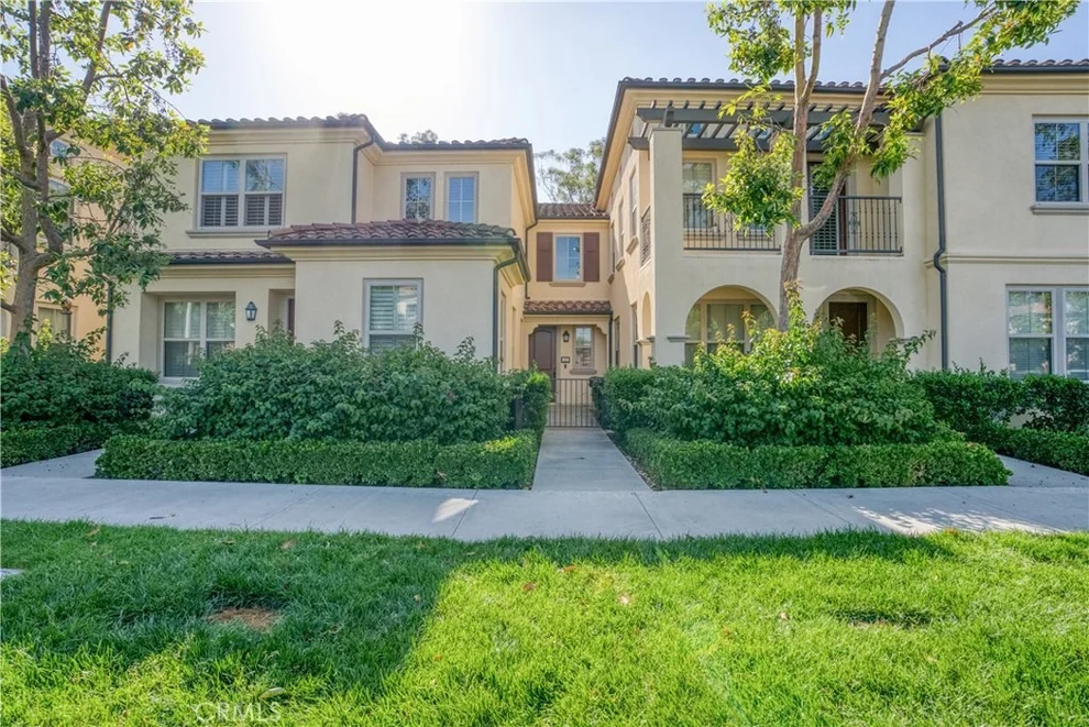 Unit for sale at 52 Coralwood, Irvine, CA 92618