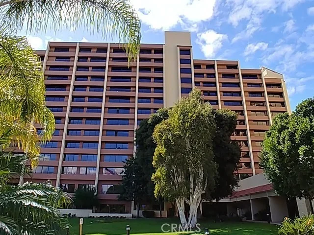 Unit for sale at 24055 Paseo Del Lago, Laguna Woods, CA 92637