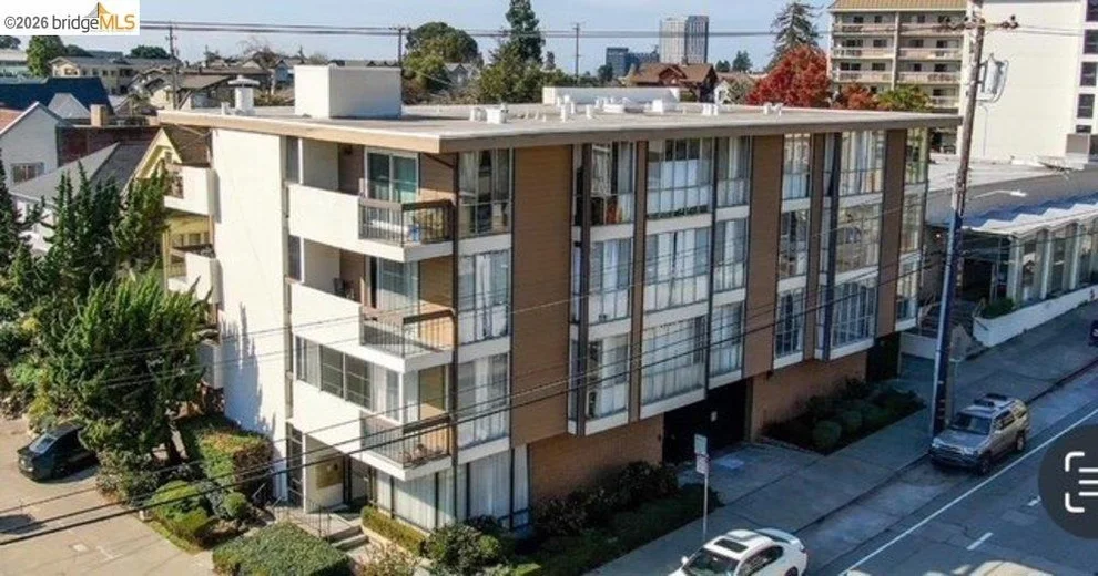Unit for sale at 4099 Howe St, Oakland, CA 94611
