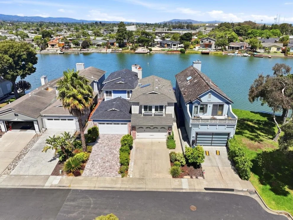 Unit for sale at 1259 Shoal Drive, San Mateo, CA 94404