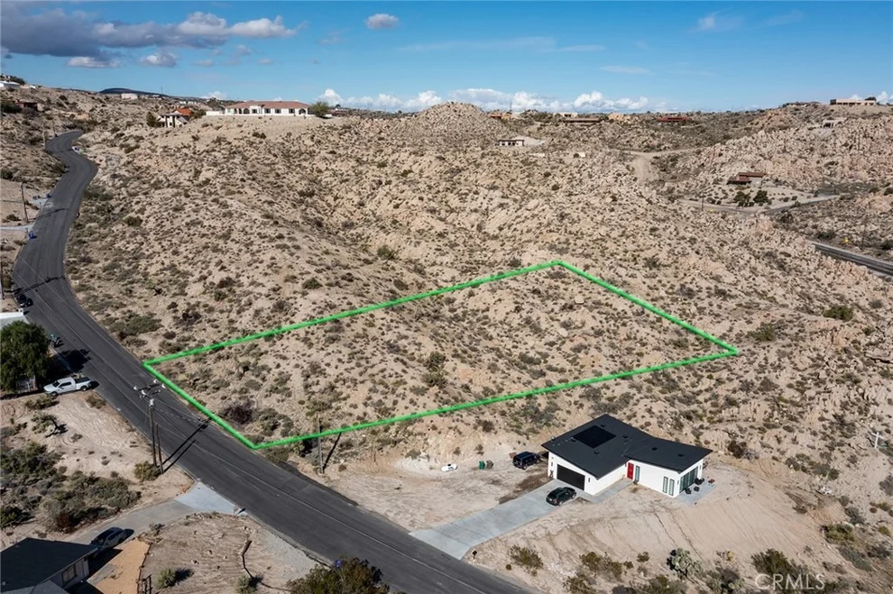 Unit for sale at 57154 Buena Suerte Road, Yucca Valley, CA 92284