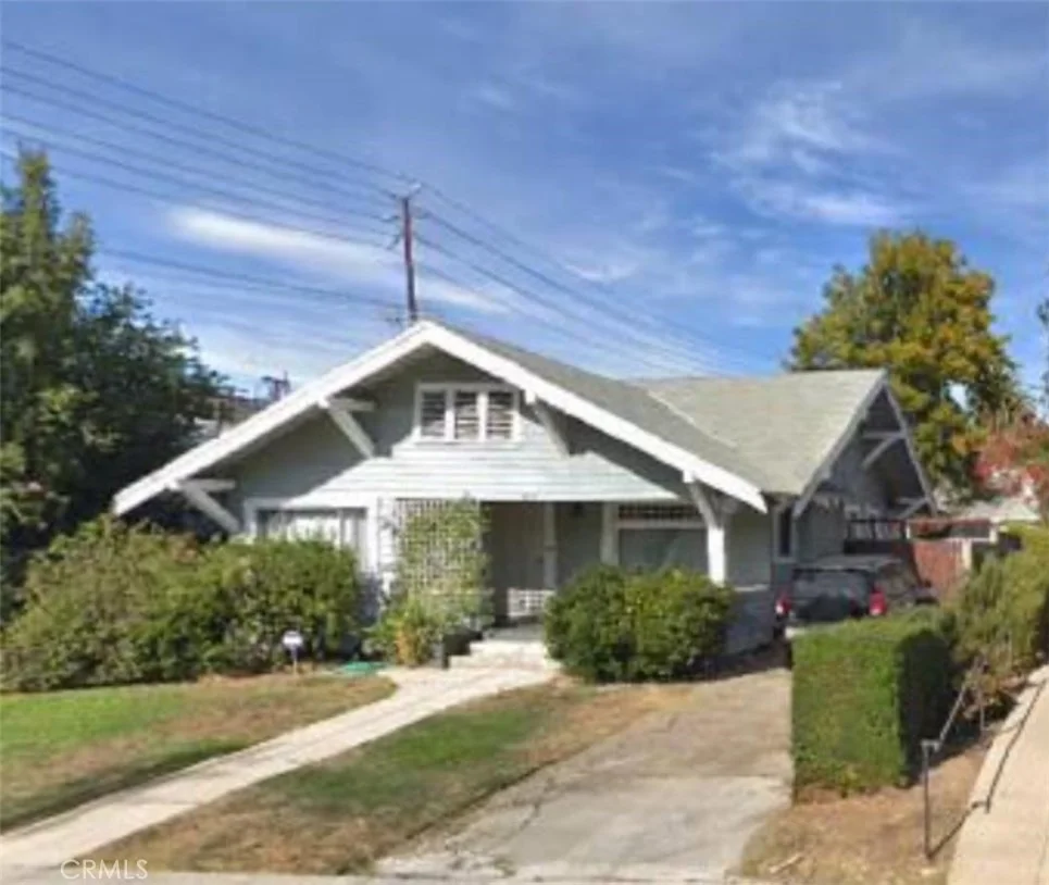 Unit for sale at 4451 Finley Avenue, Los Angeles, CA 90027