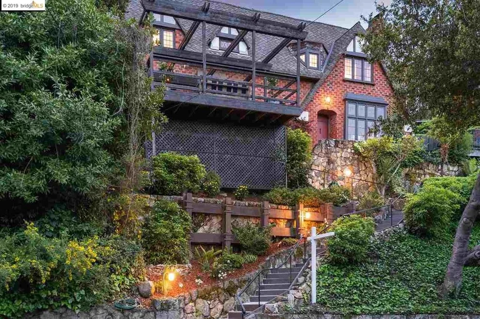 Unit for sale at 765 San Luis Rd, Berkeley, CA 94707