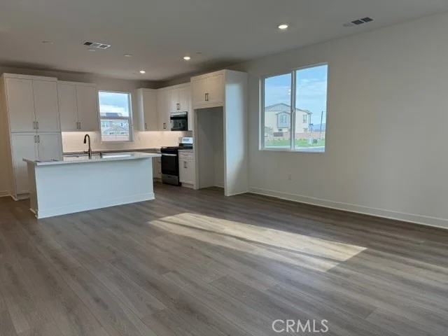 Unit for sale at 16676 E Preserve Loop, Chino, CA 91708