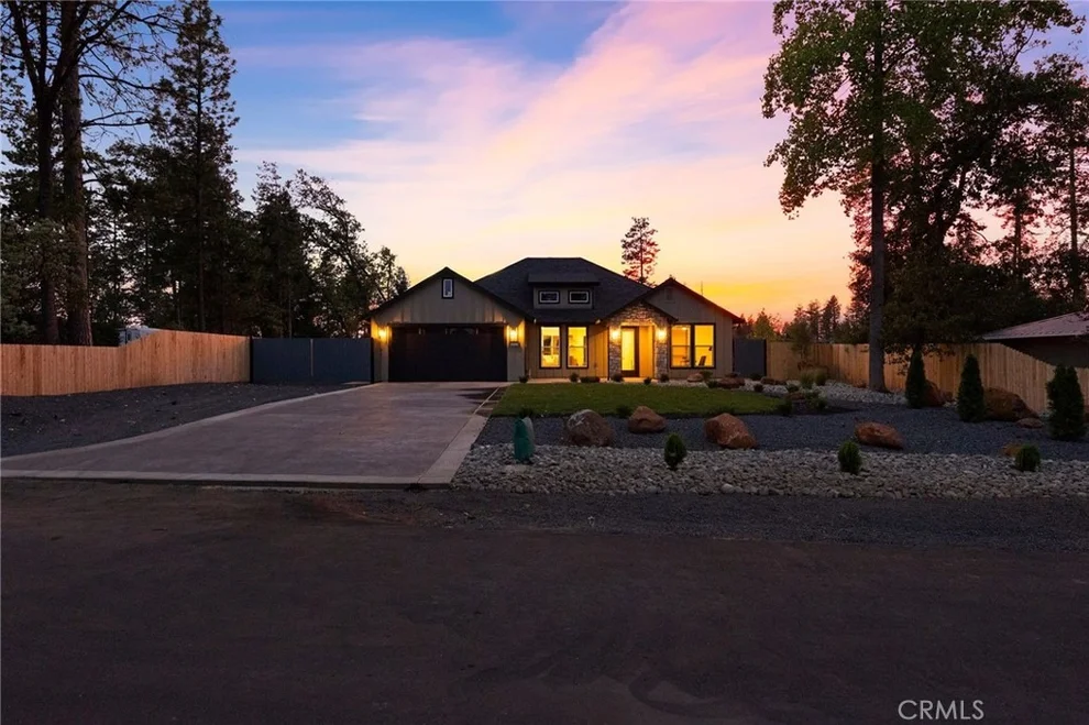 Unit for sale at 5815 Fickett Lane, Paradise, CA 95969
